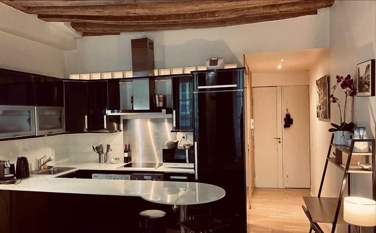 Gorgeous St Germain Des Pres Appartement Parijs